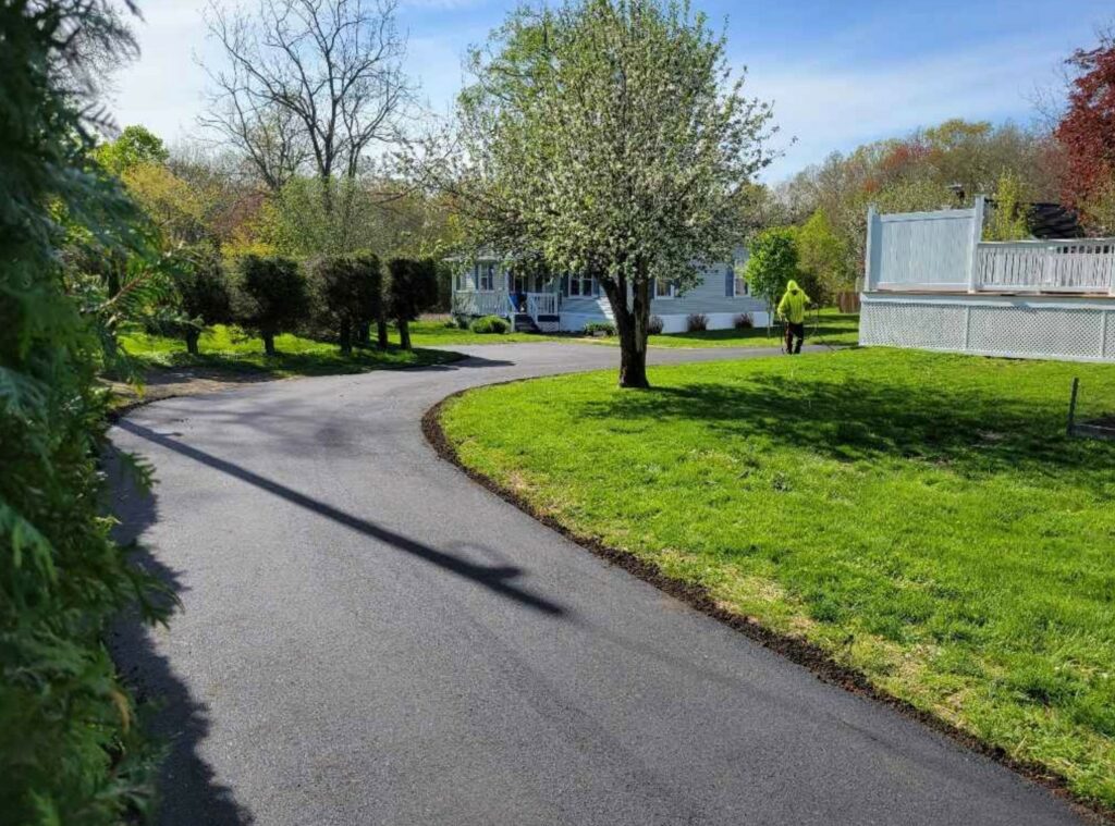 Asphalt Paving in Burlington, Massachusetts