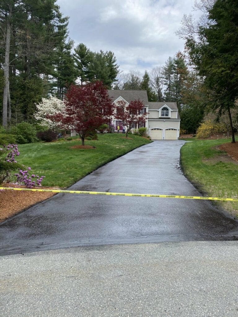 Burlington Driveway Sealcoating