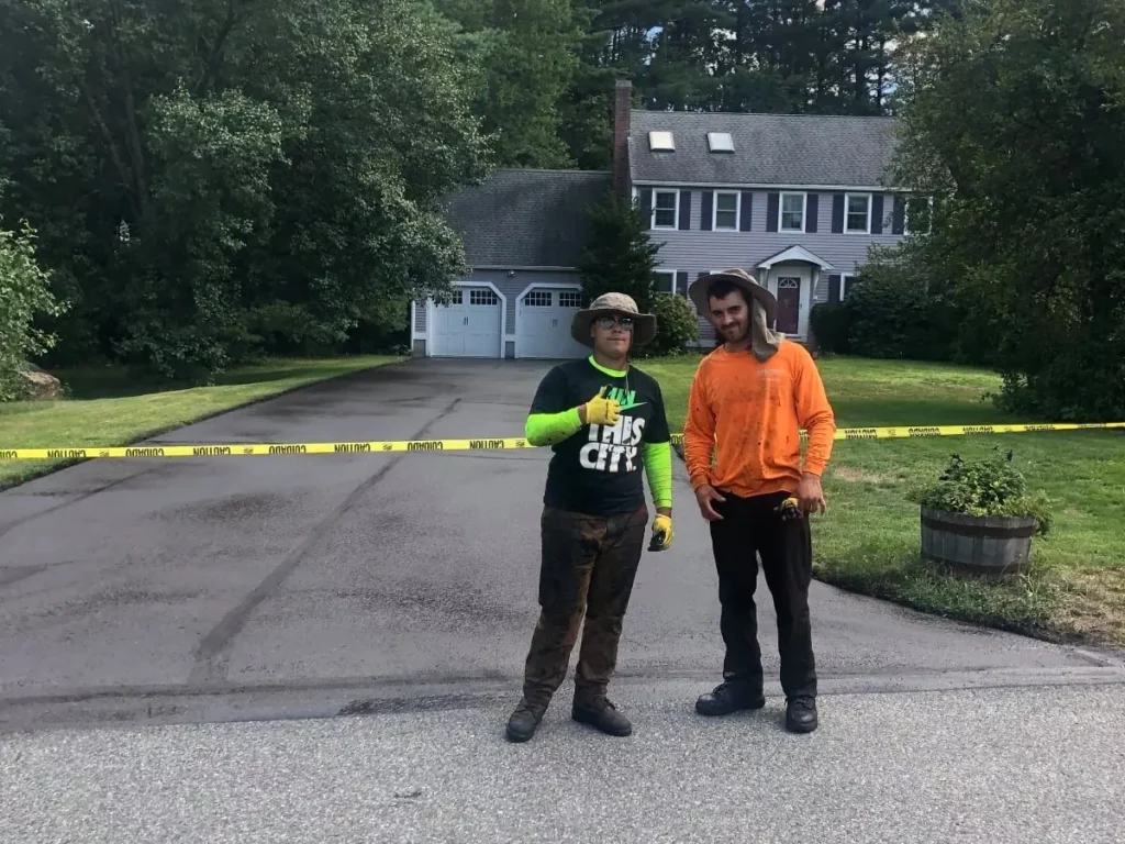 Driveway Sealcoating & Asphalt Repair in Massachusetts