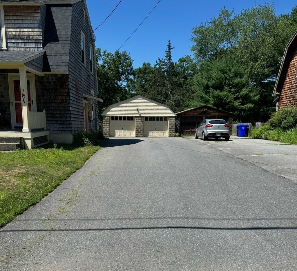 Residential Driveway Sealcoating and Crack Filling in Shirley MA